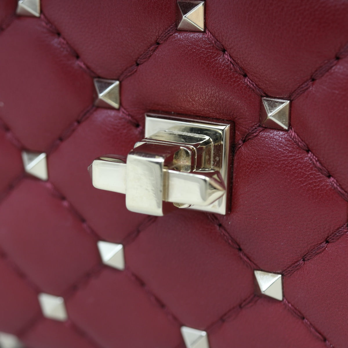 Valentino Rockstud Spike Wallet on Chain