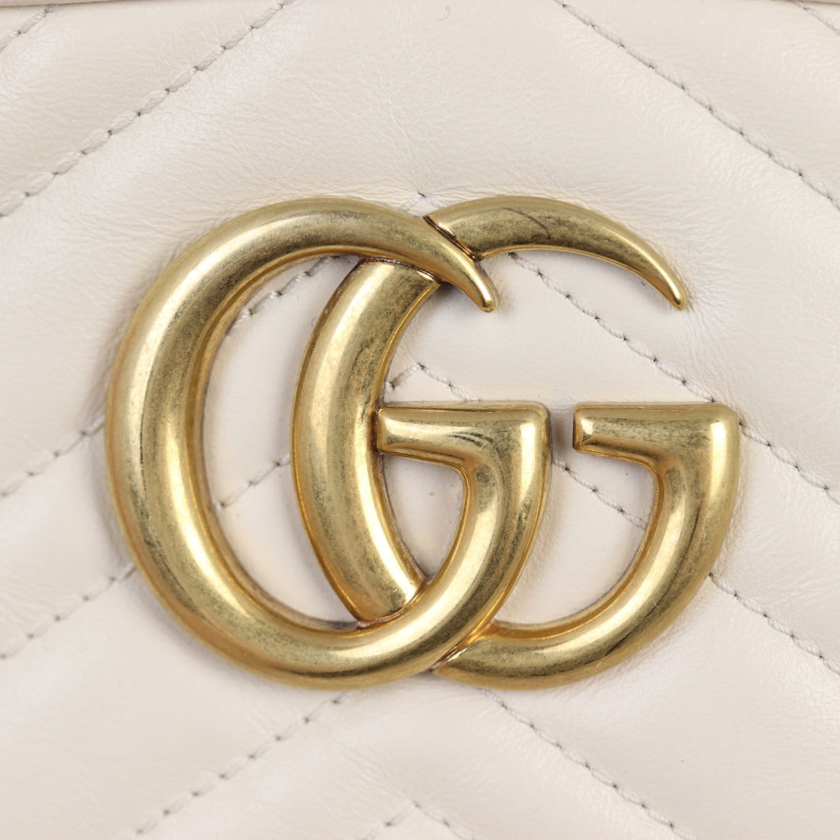 Gucci GG Marmont Small Camera Bag