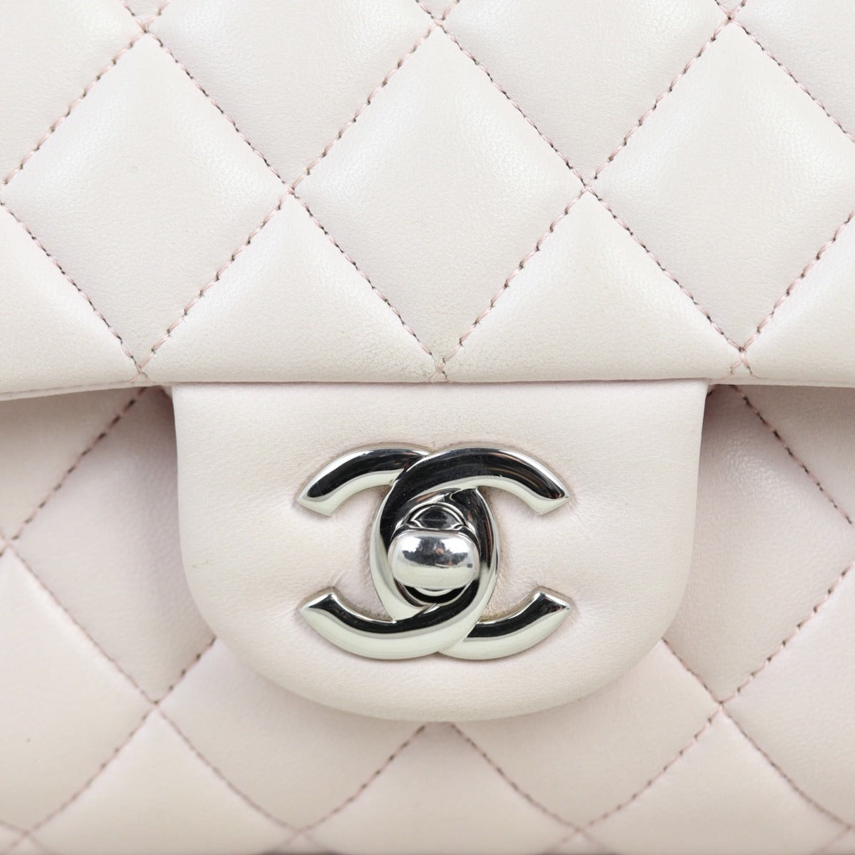 Chanel Classic Double Flap Medium |Pale Pink
