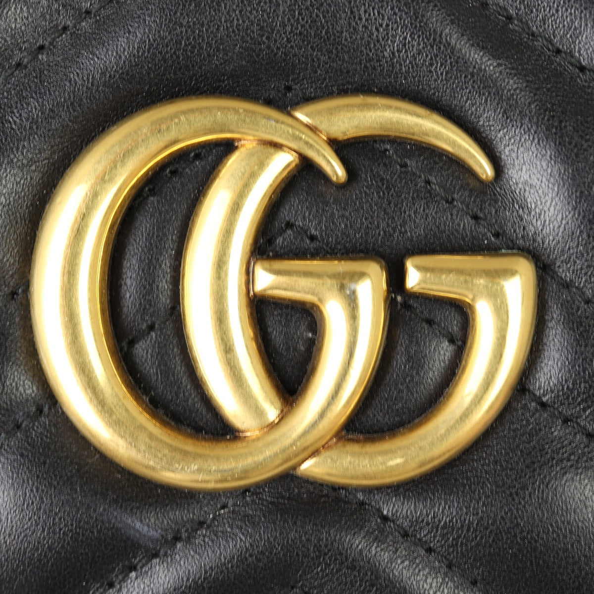 Gucci GG Marmont Small Camera Bag Hardware