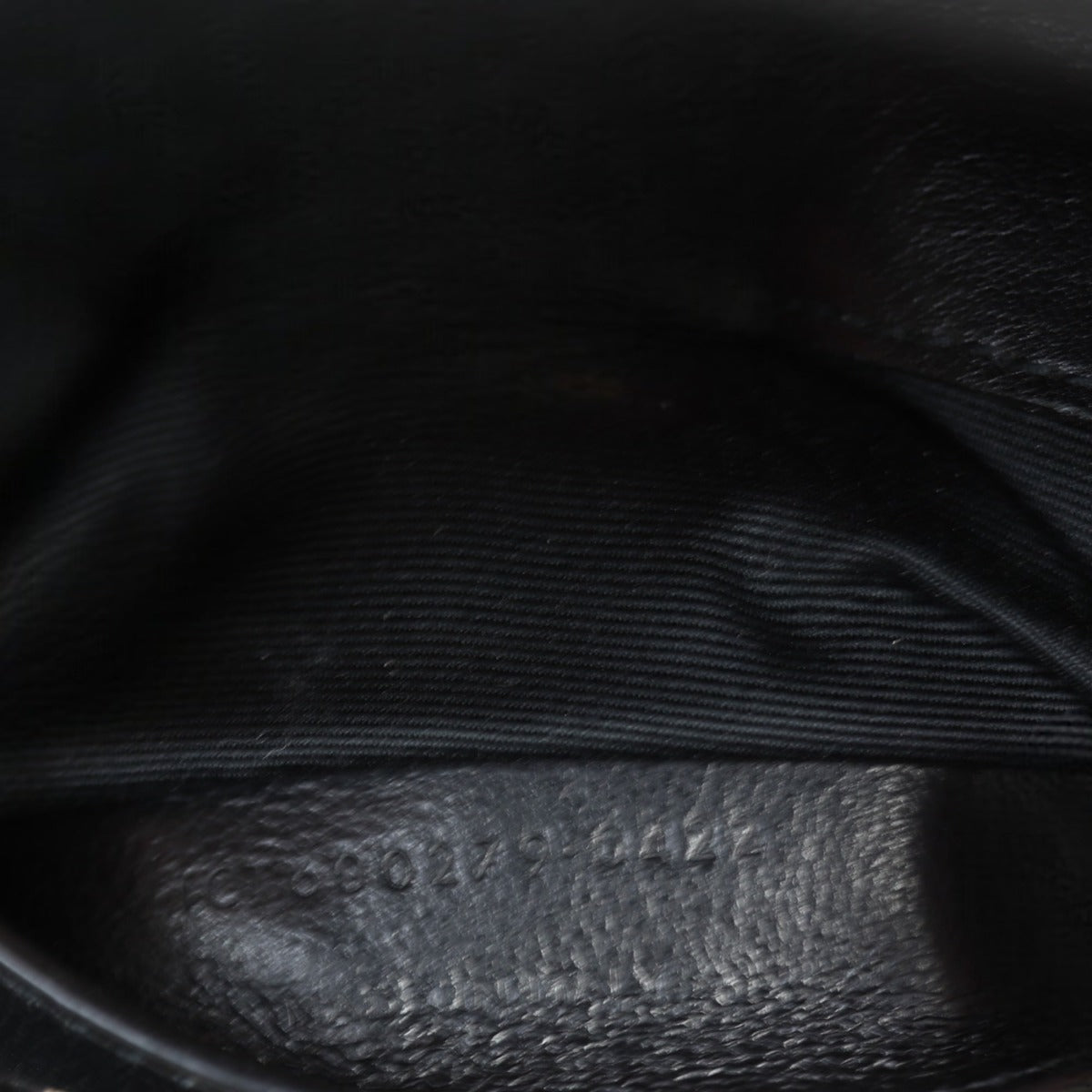 Saint Laurent College Medium