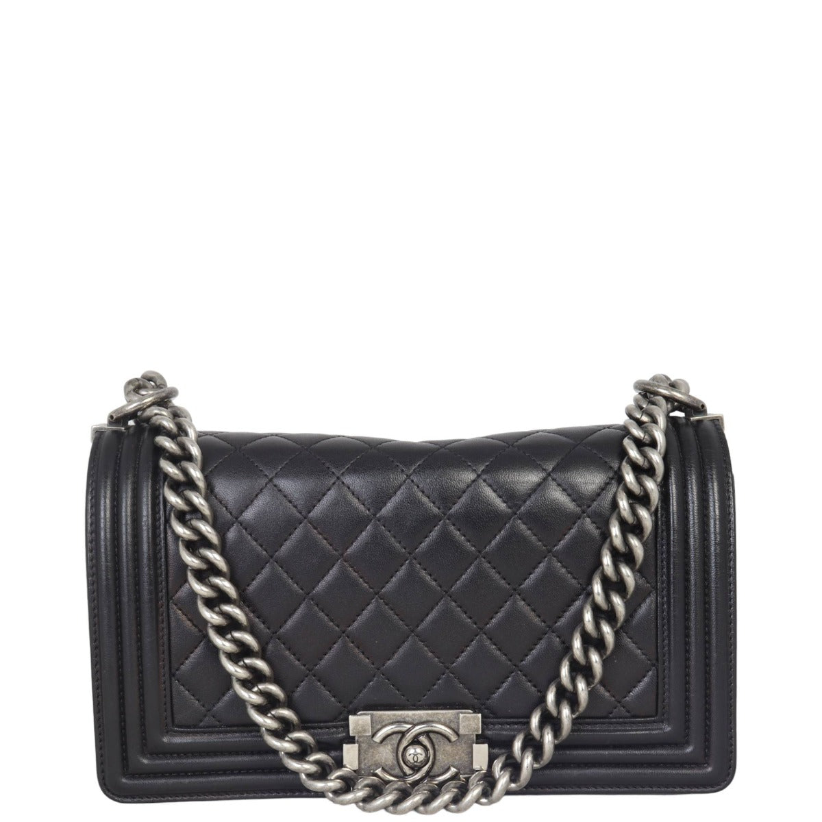 Chanel Boy Old Medium | 16 Series