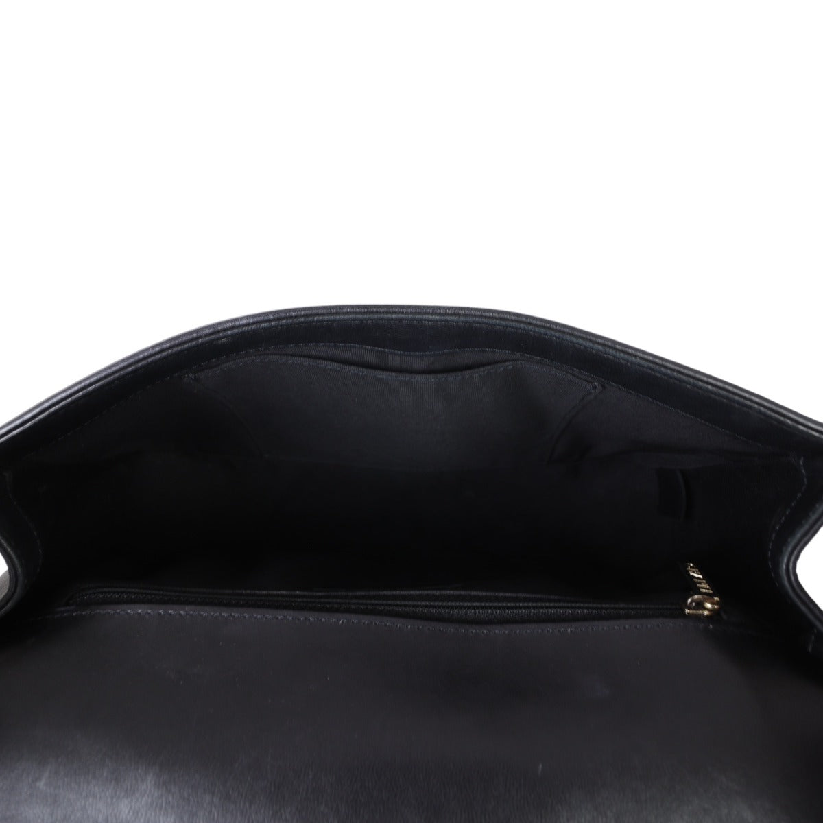 Chanel Boy New Medium | Black 22 Series