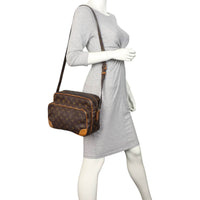 Louis Vuitton Nile Crossbody Monogram