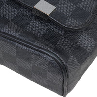 Louis Vuitton District PM Messenger Damier Graphite