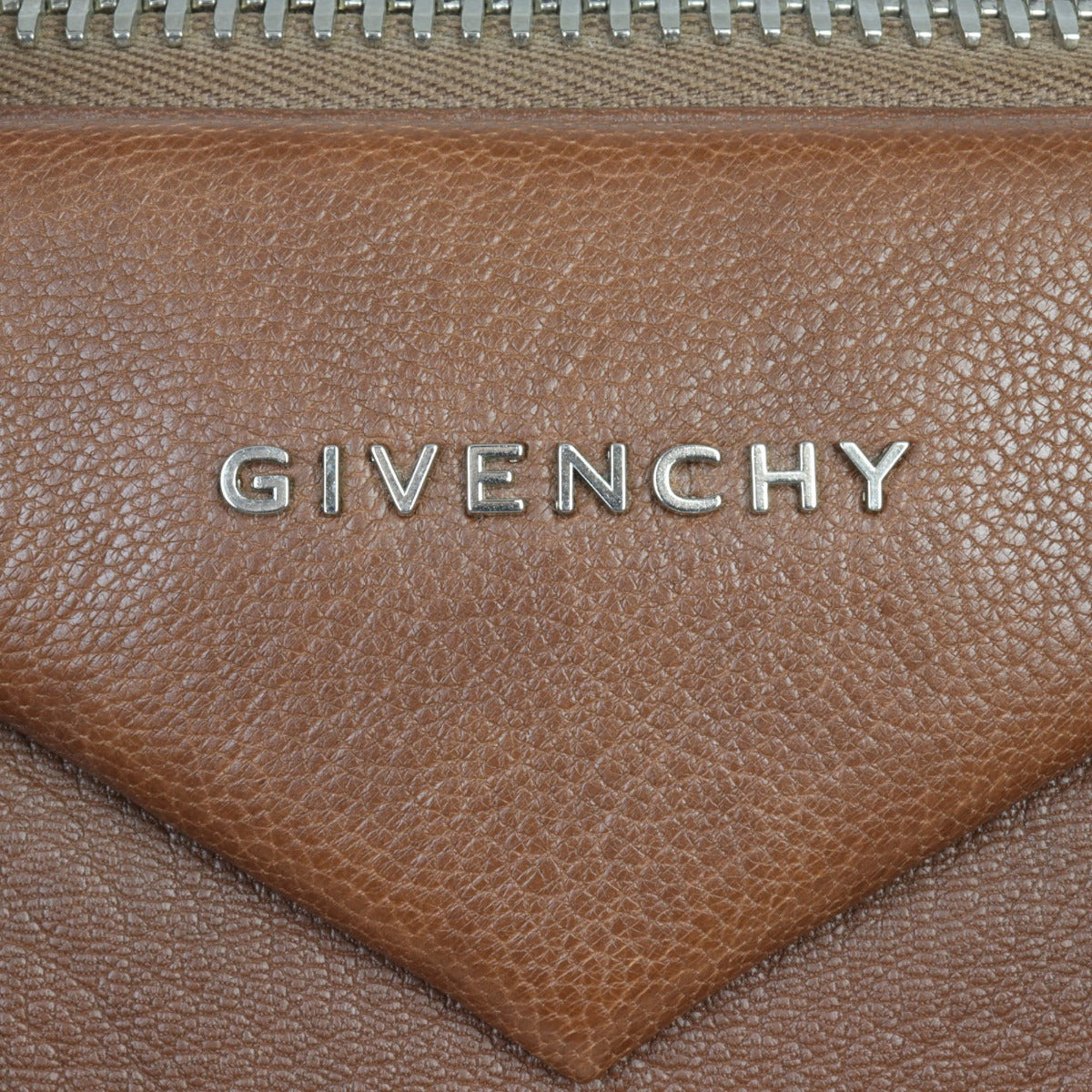 Givenchy Antigona Medium
