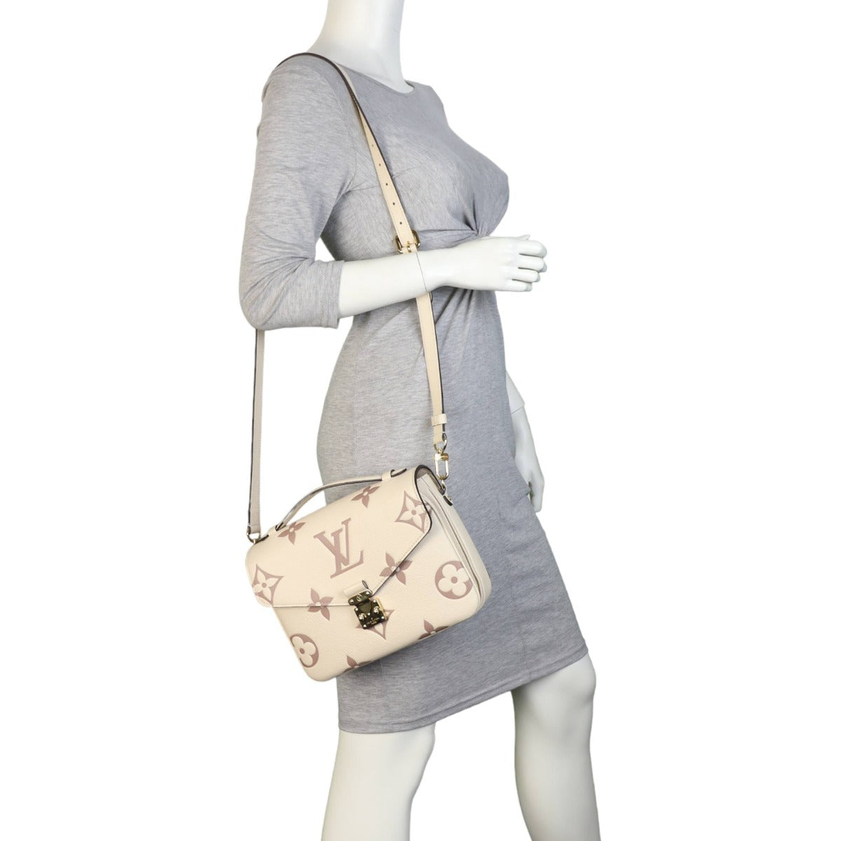 Louis Vuitton Pochette Metis Monogram Empreinte Bicolour