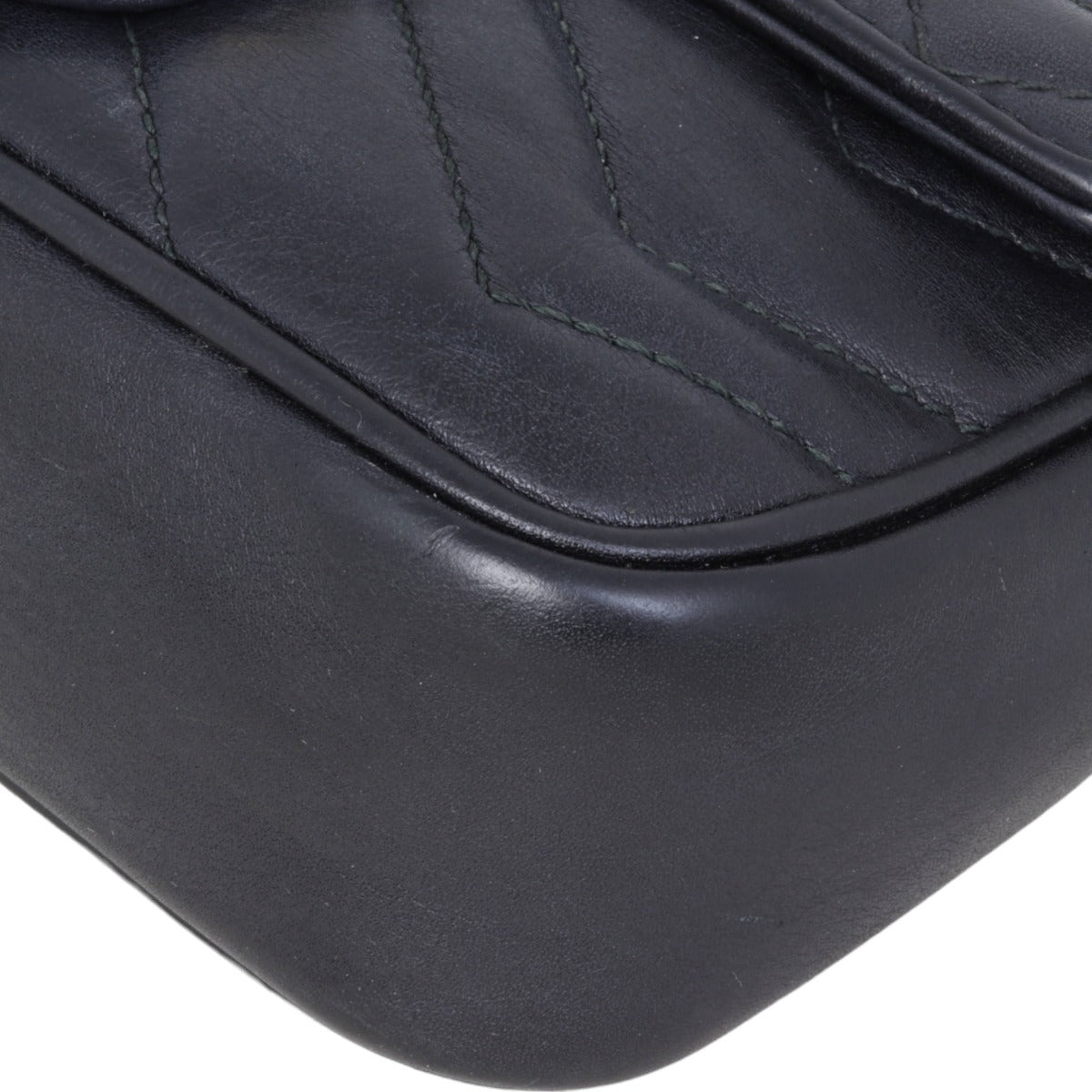 Gucci GG Marmont Matelasse Super Mini Shoulder Bag