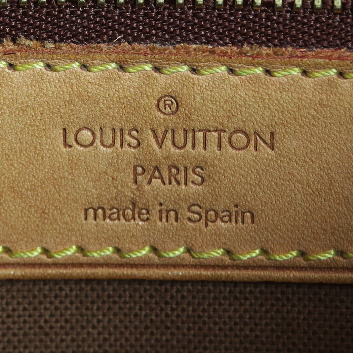 Louis Vuitton Batignolles Horizontal Monogram Interior Stamp