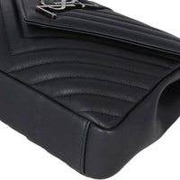 Saint Laurent College Medium