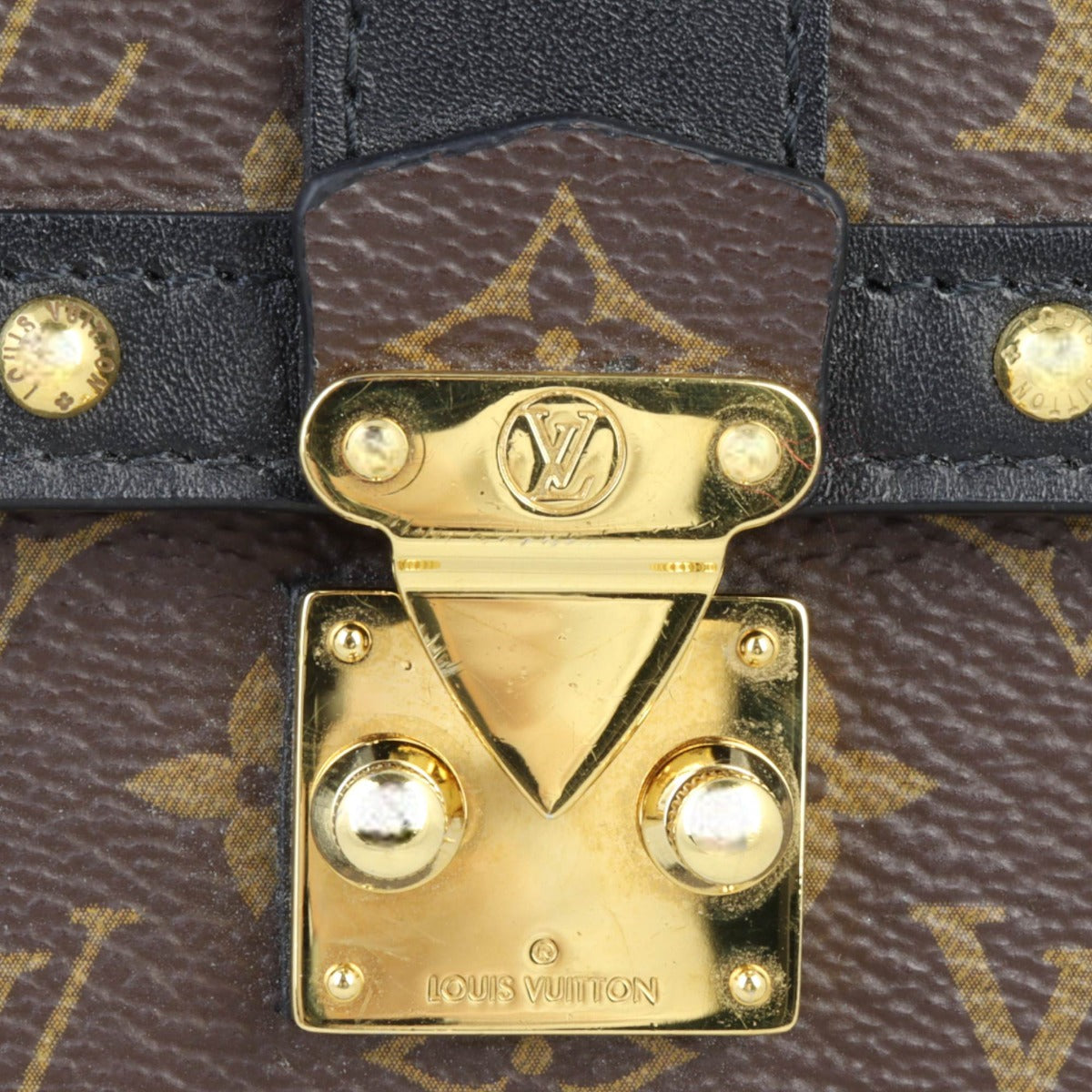 Louis Vuitton Vertical Trunk Pochette Monogram