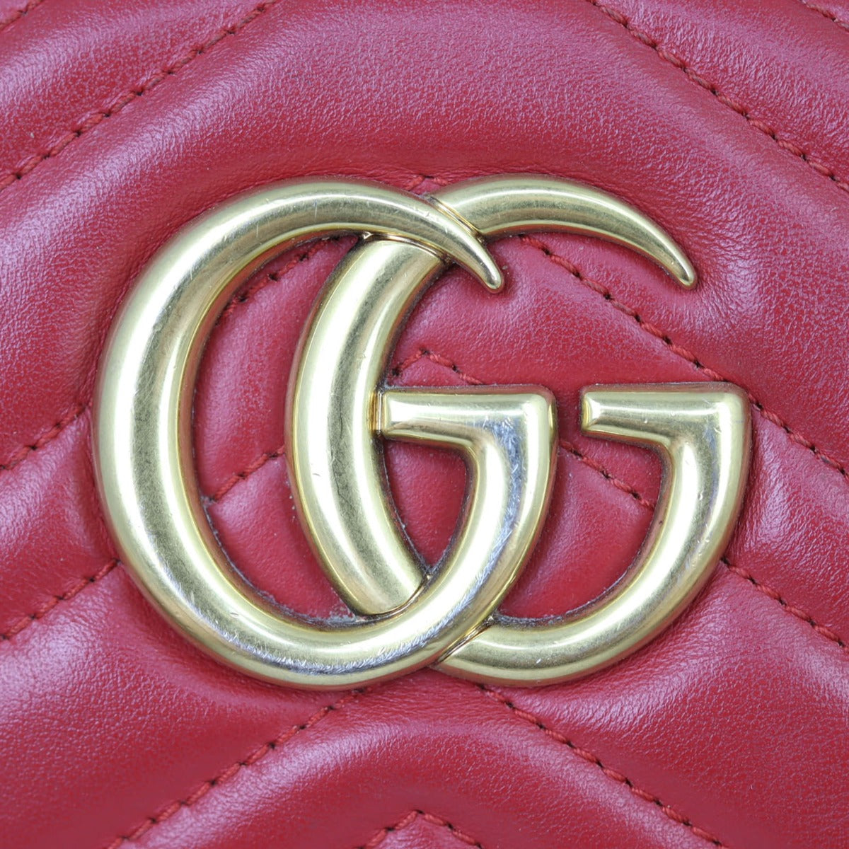 Gucci GG Marmont Small Camera Bag Hardware