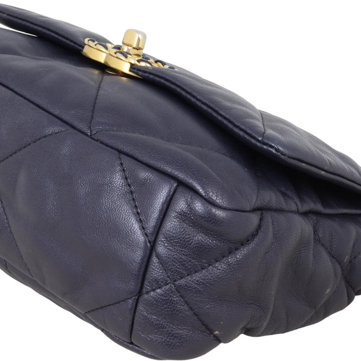 Chanel 19 Flap Bag Medium | Navy