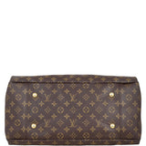 Louis Vuitton Artsy MM Monogram | Gold Hardware