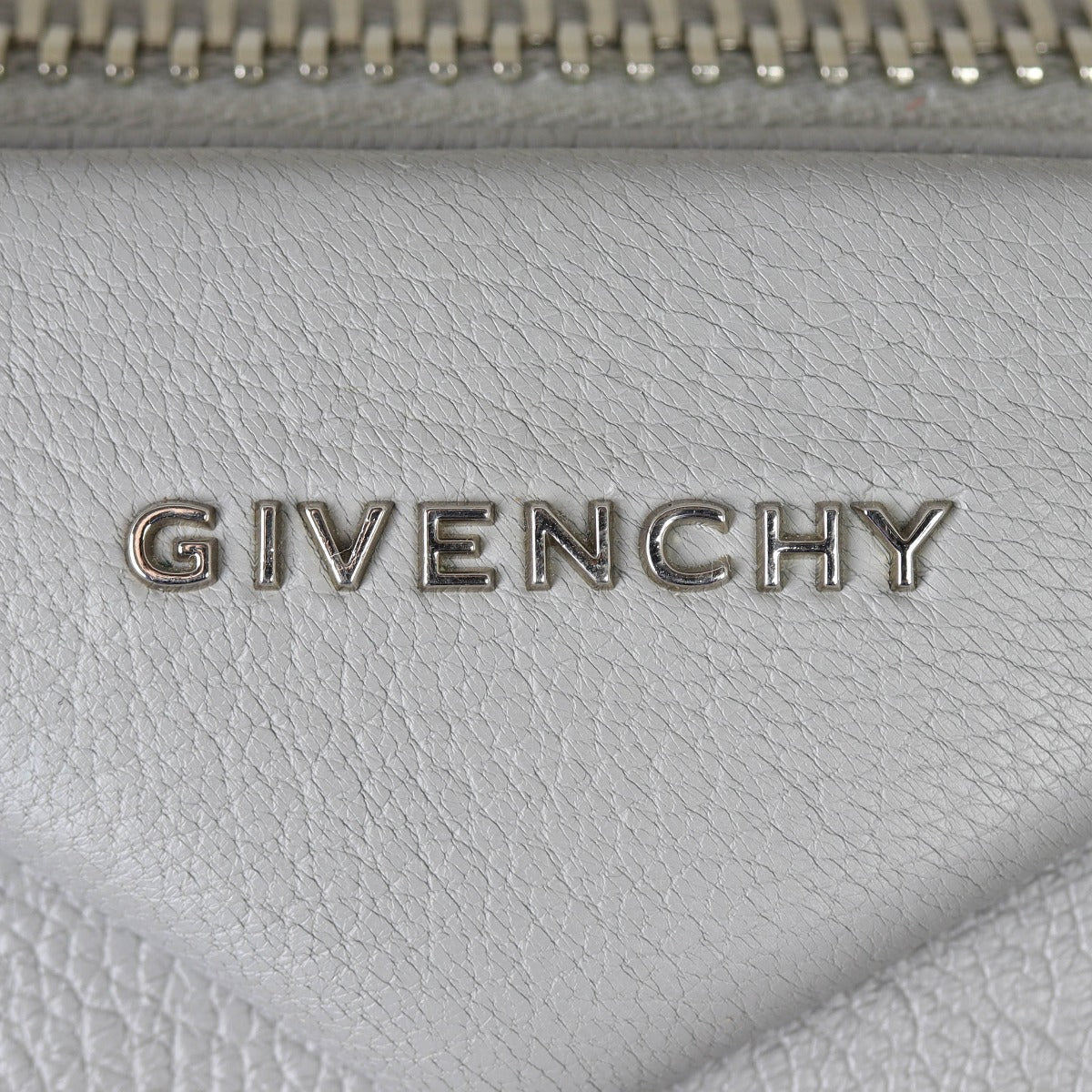 Givenchy Antigona Medium Hardware