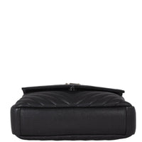 Saint Laurent College Medium