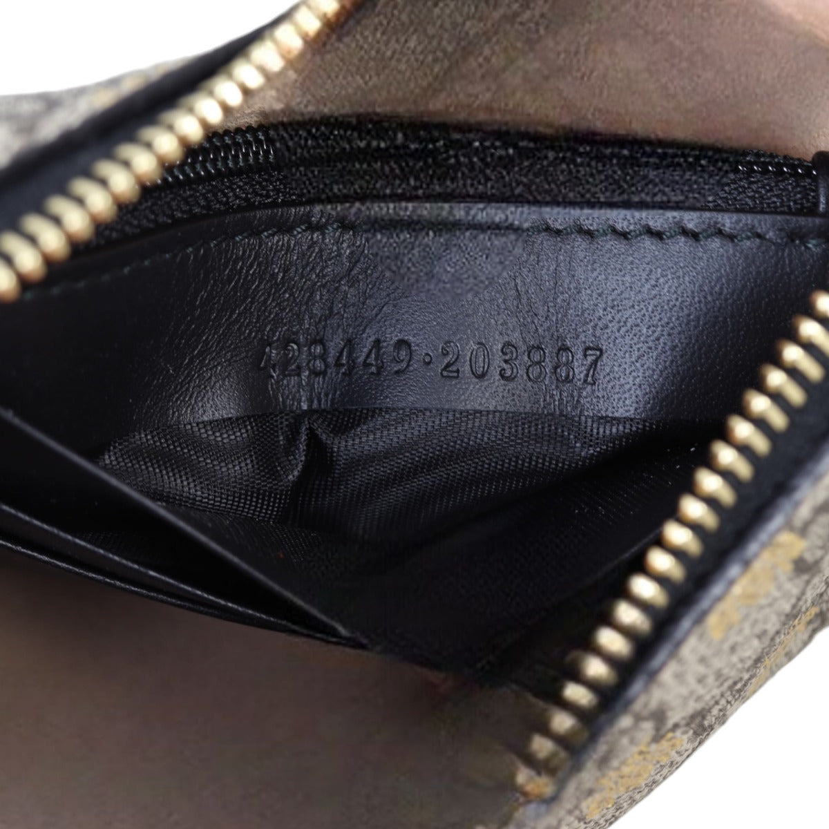 Gucci GG Supreme Monogram Bees Chain Pouch