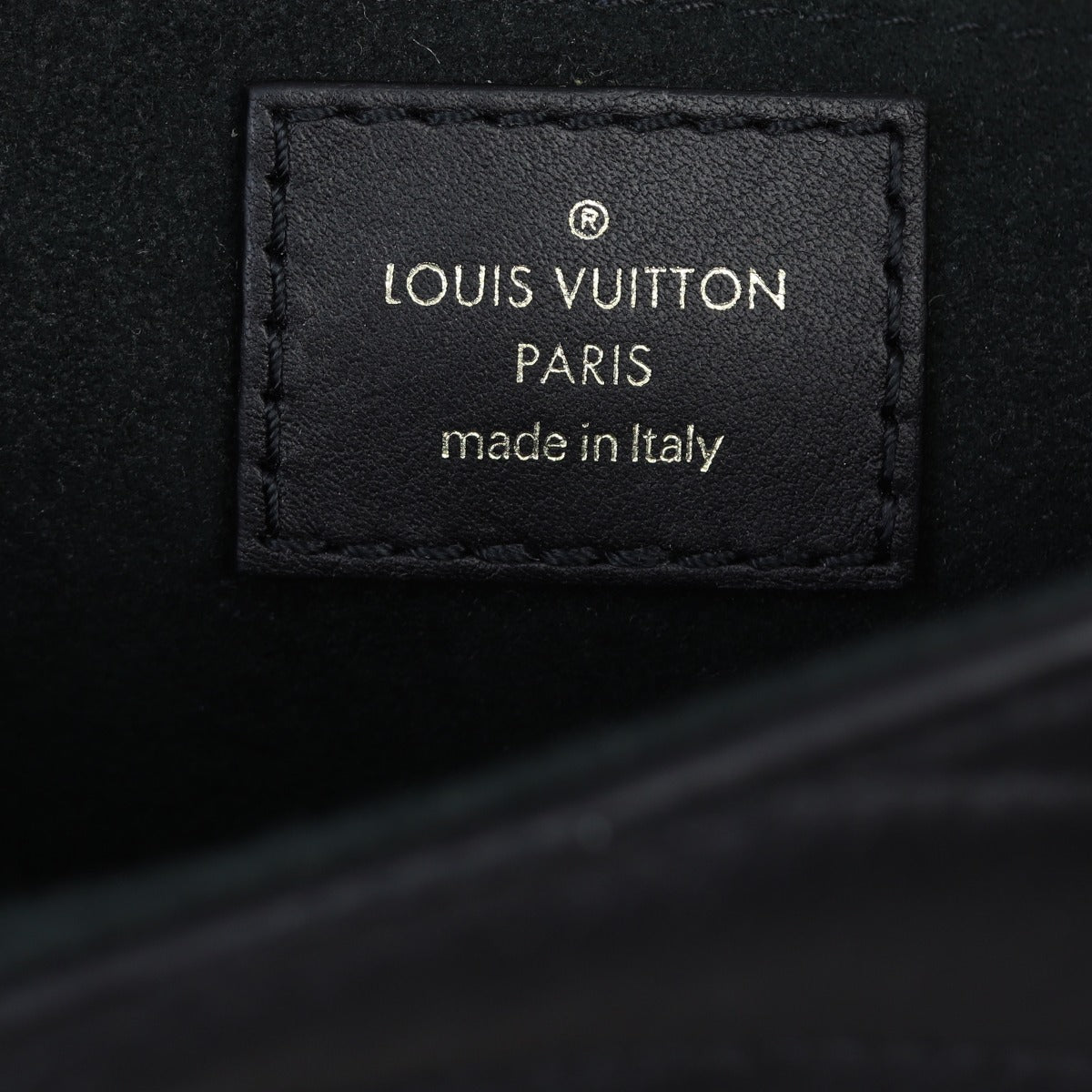 Louis Vuitton New Wave MM Chain Bag Love Lock