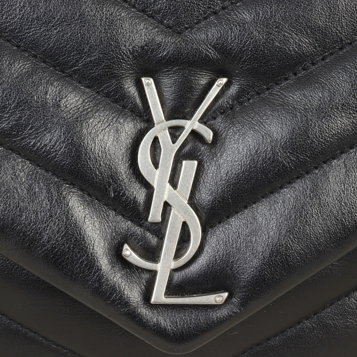 Saint Laurent Loulou Small