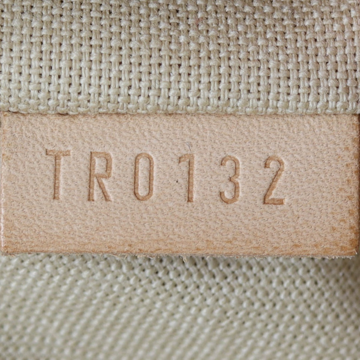 Louis Vuitton Figheri PM Damier Azur Date Code