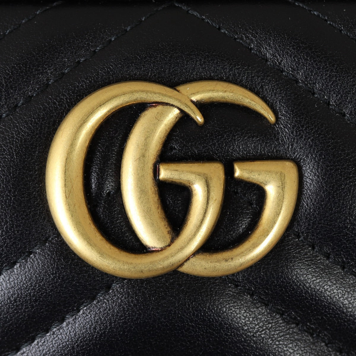 Gucci GG Marmont Mini Camera Bag Hardware