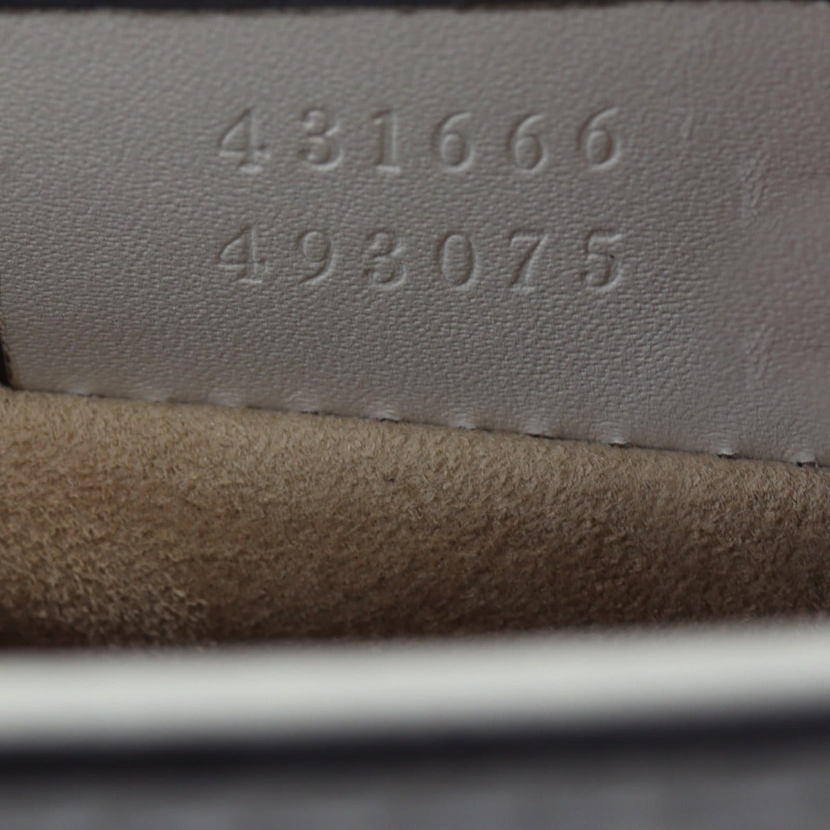 Gucci Sylvie Mini Chain Bag