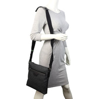 Gucci GG Supreme Messenger Bag