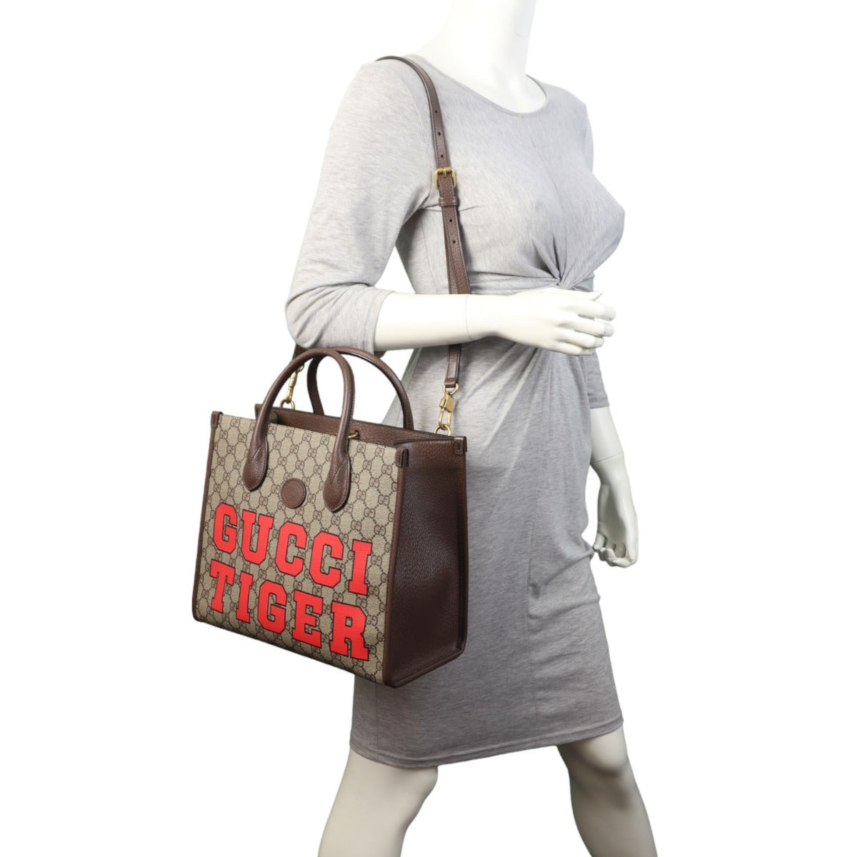 Gucci Tiger GG Supreme Interlocking G Tote Small