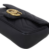 Gucci GG Marmont Matelasse Super Mini Shoulder Bag