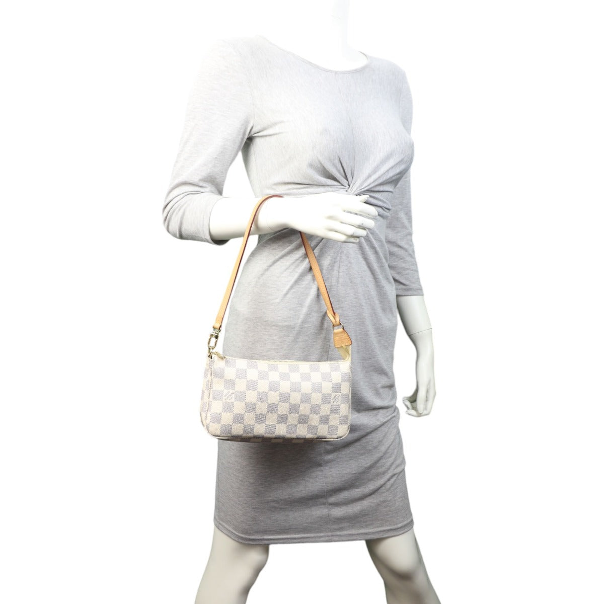 Louis Vuitton Pochette Accessoires Damier Azur