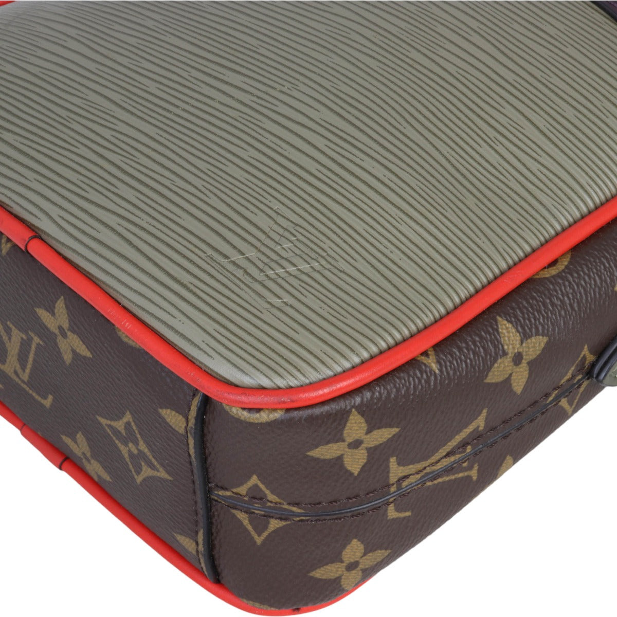 Louis Vuitton Danube Monogram Epi