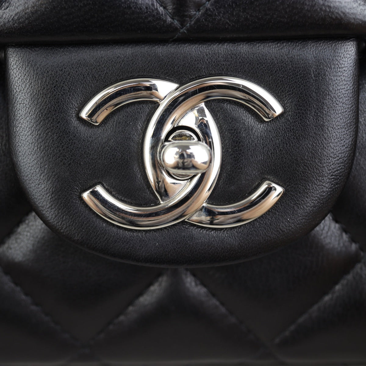 Chanel Classic Double Flap Maxi Hardware