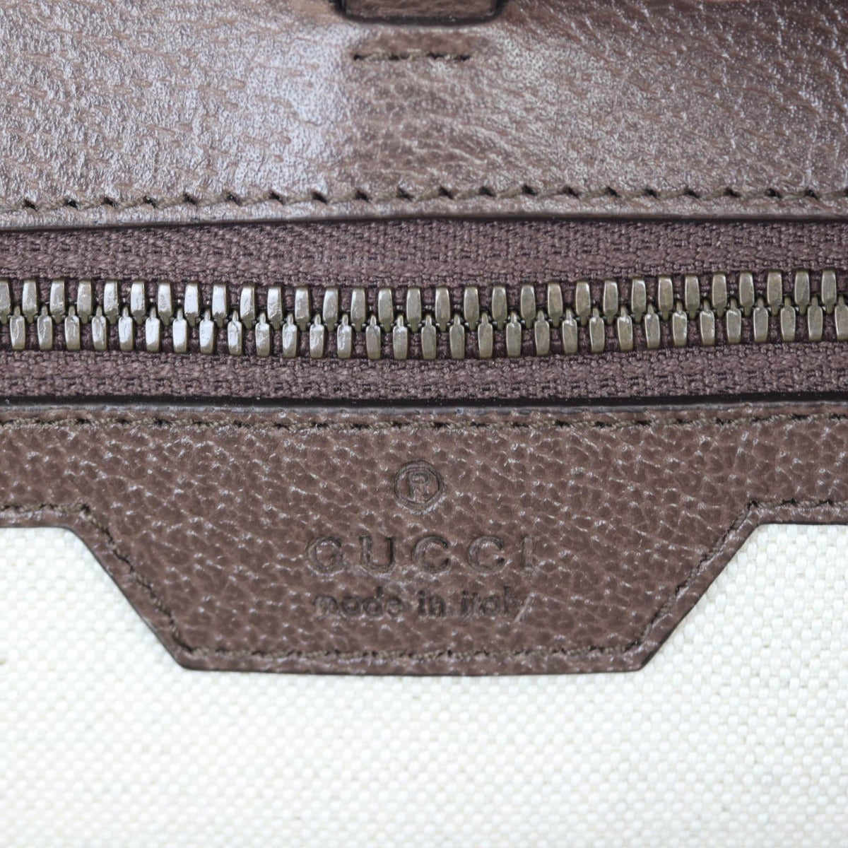 Gucci Tiger GG Supreme Interlocking G Tote Small