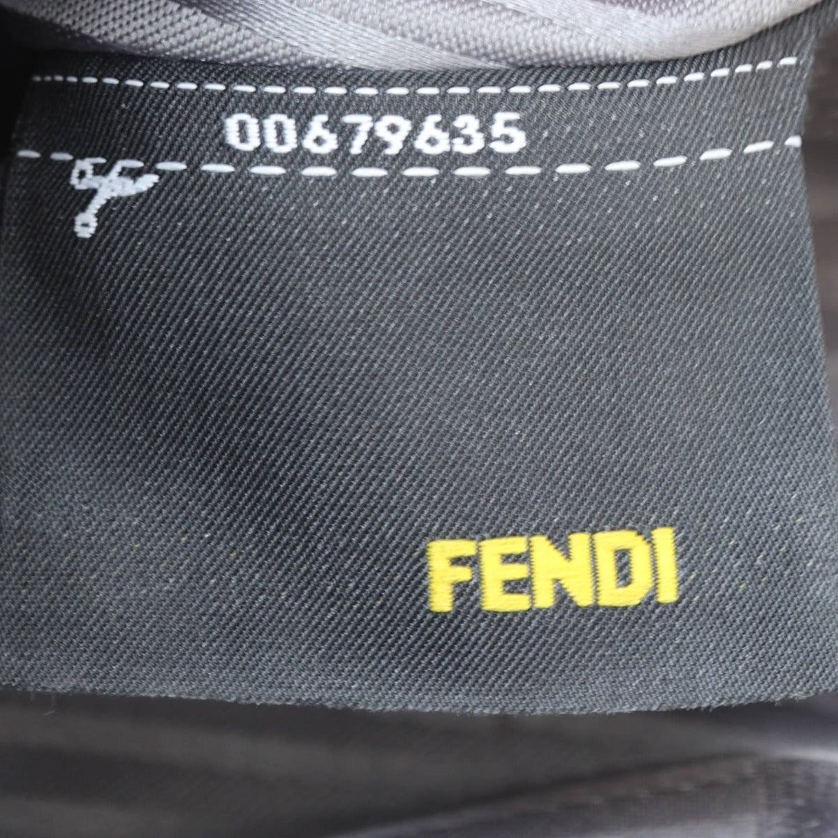 Fendi 2Jours Medium Tag