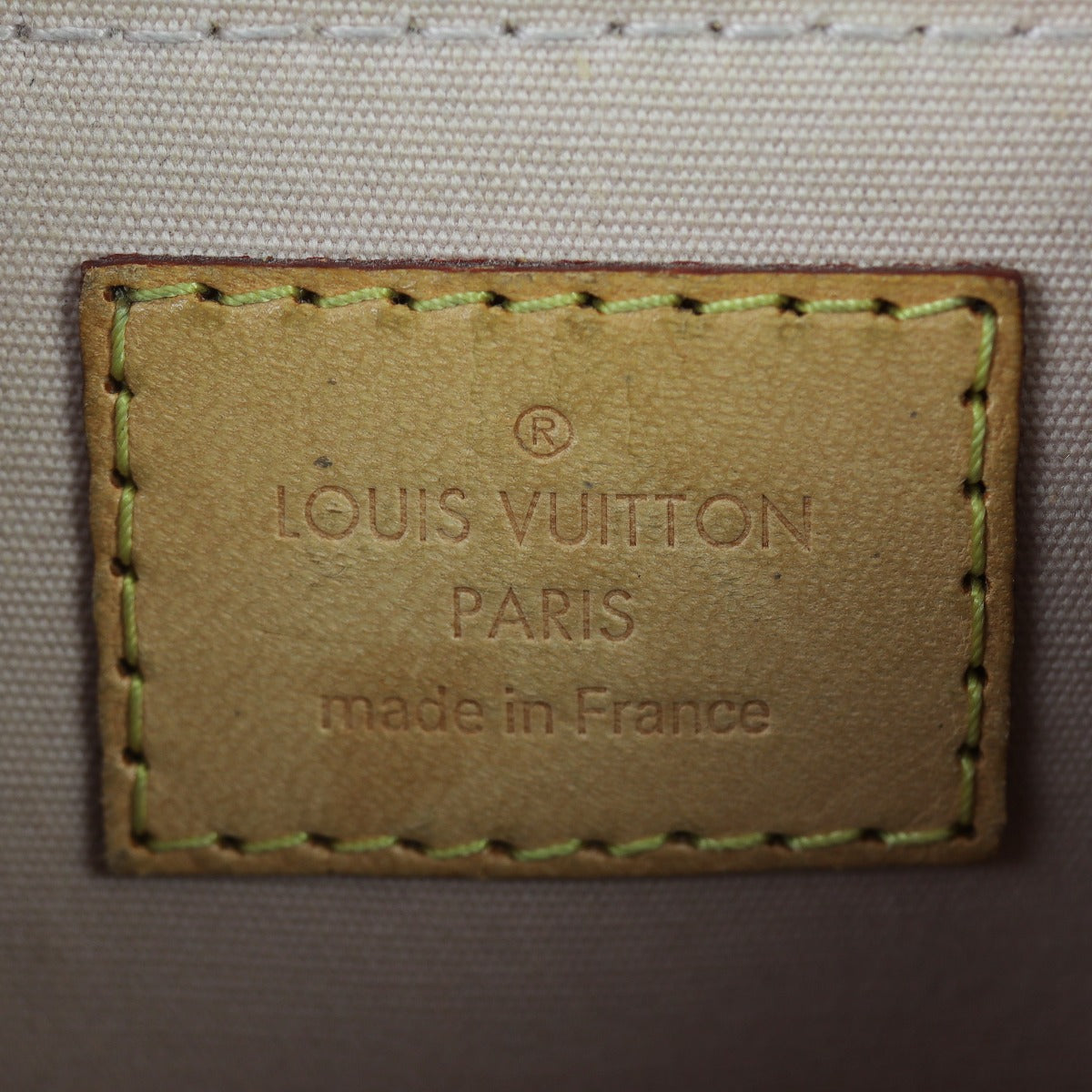 Louis Vuitton Alma BB Monogram Vernis | Noisette