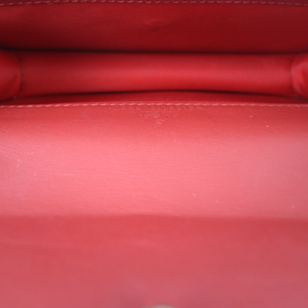 Gucci GG Supreme Cherry Super Mini Chain Bag