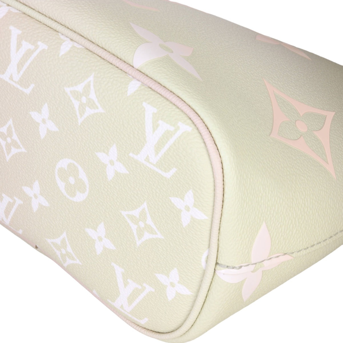 Louis Vuitton Marshmallow Hobo PM Giant Spring in the City Monogram Empreinte