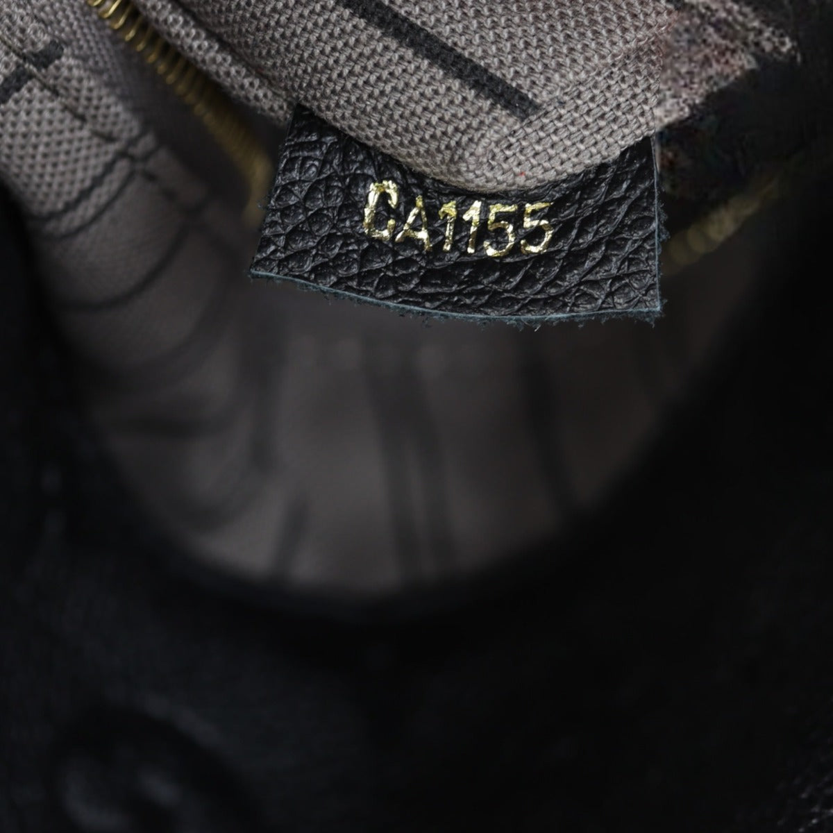 Louis Vuitton Artsy MM Monogram Empreinte | Black