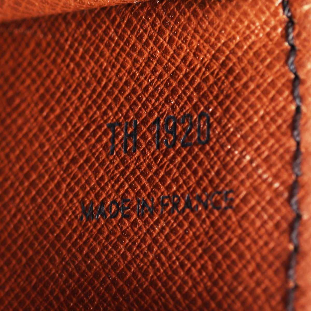 Louis Vuitton St Cloud MM Monogram