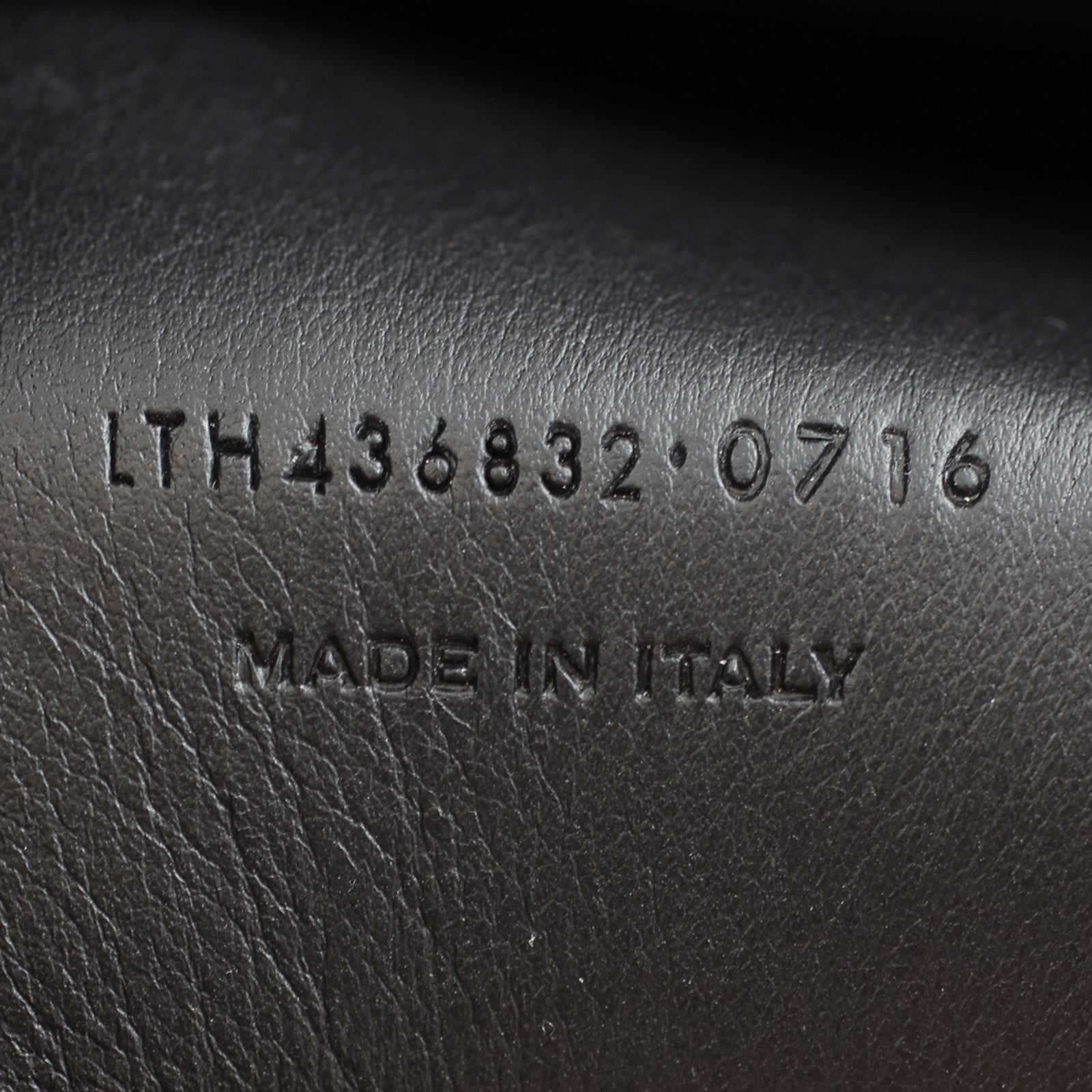 Saint Laurent Downtown Cabas Small Code