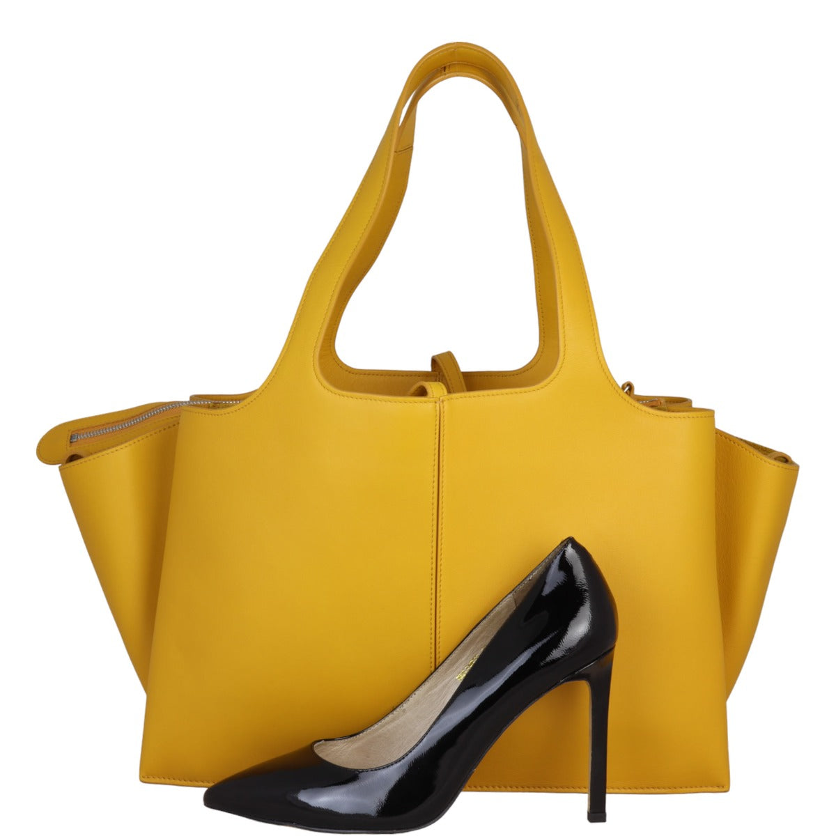 Celine Tri-fold Medium