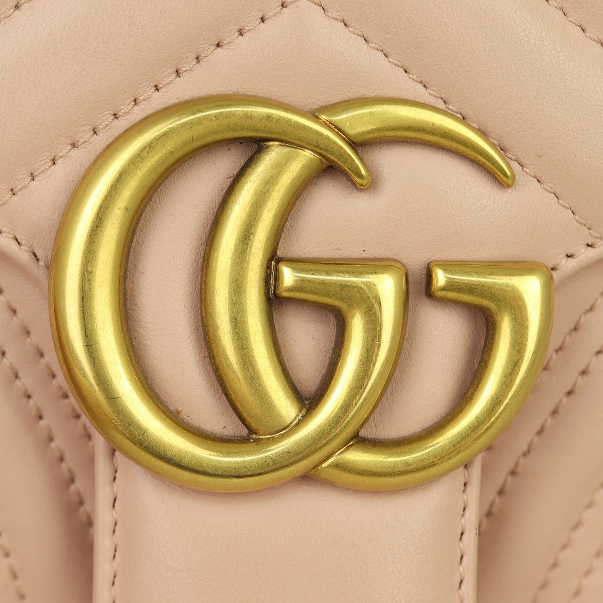 Gucci GG Marmont Matelasse Mini Shoulder Bag Hardware