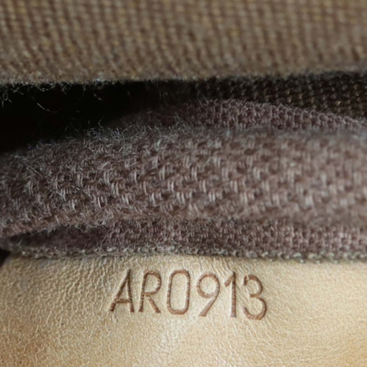 Louis Vuitton Saumur 30 Monogram Date Code