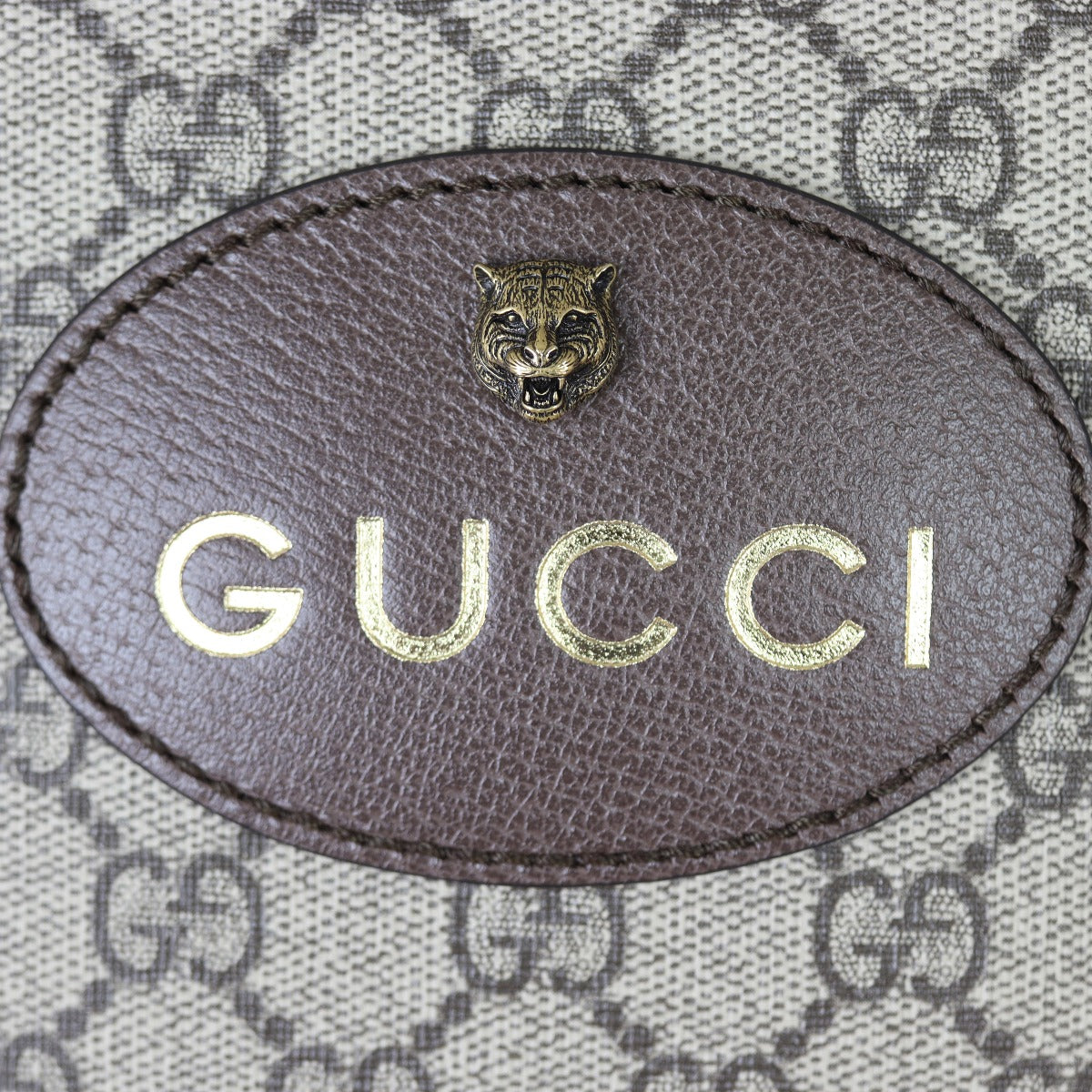 Gucci Neo Vintage GG Supreme Messenger Bag Hardware