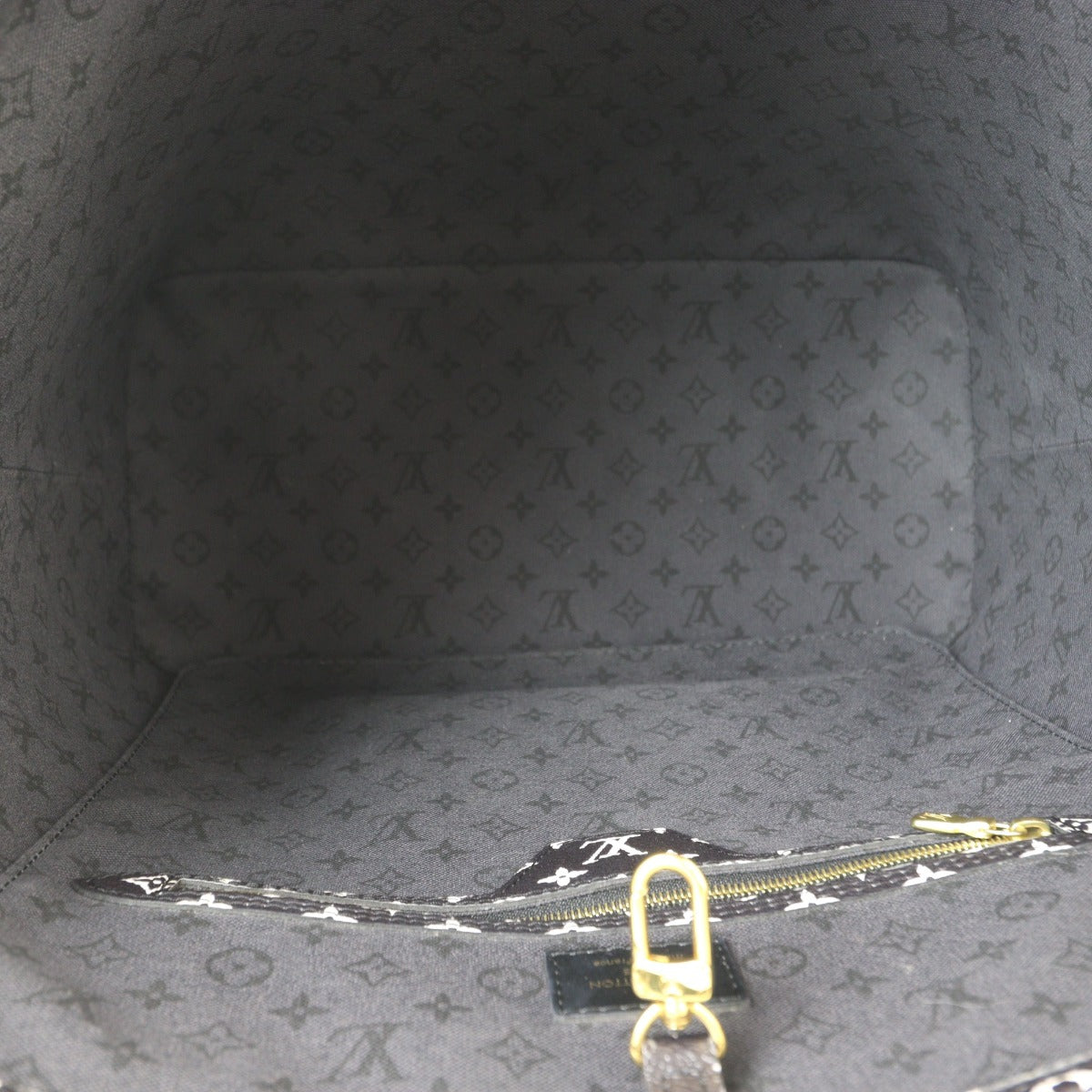 Louis Vuitton Neverfull MM Monogram Giant Crafty