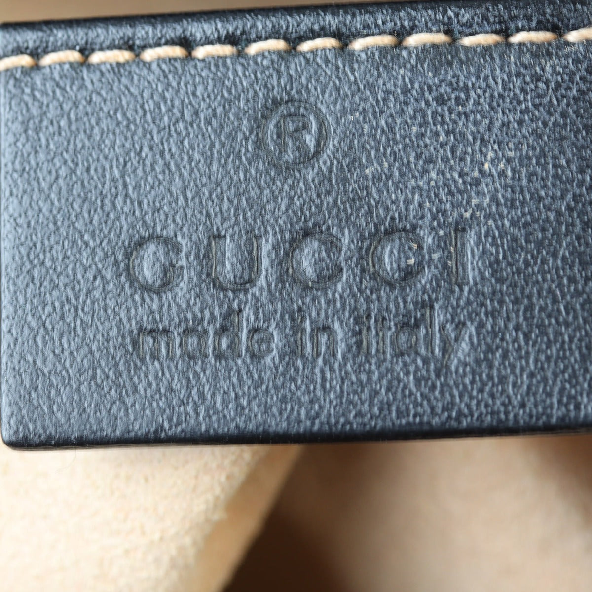 Gucci GG Marmont Small Camera Bag