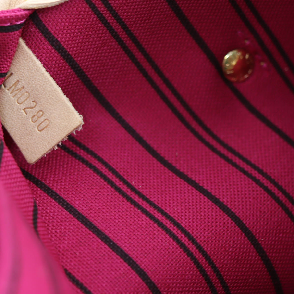 Louis Vuitton Neverfull MM Monogram Date code