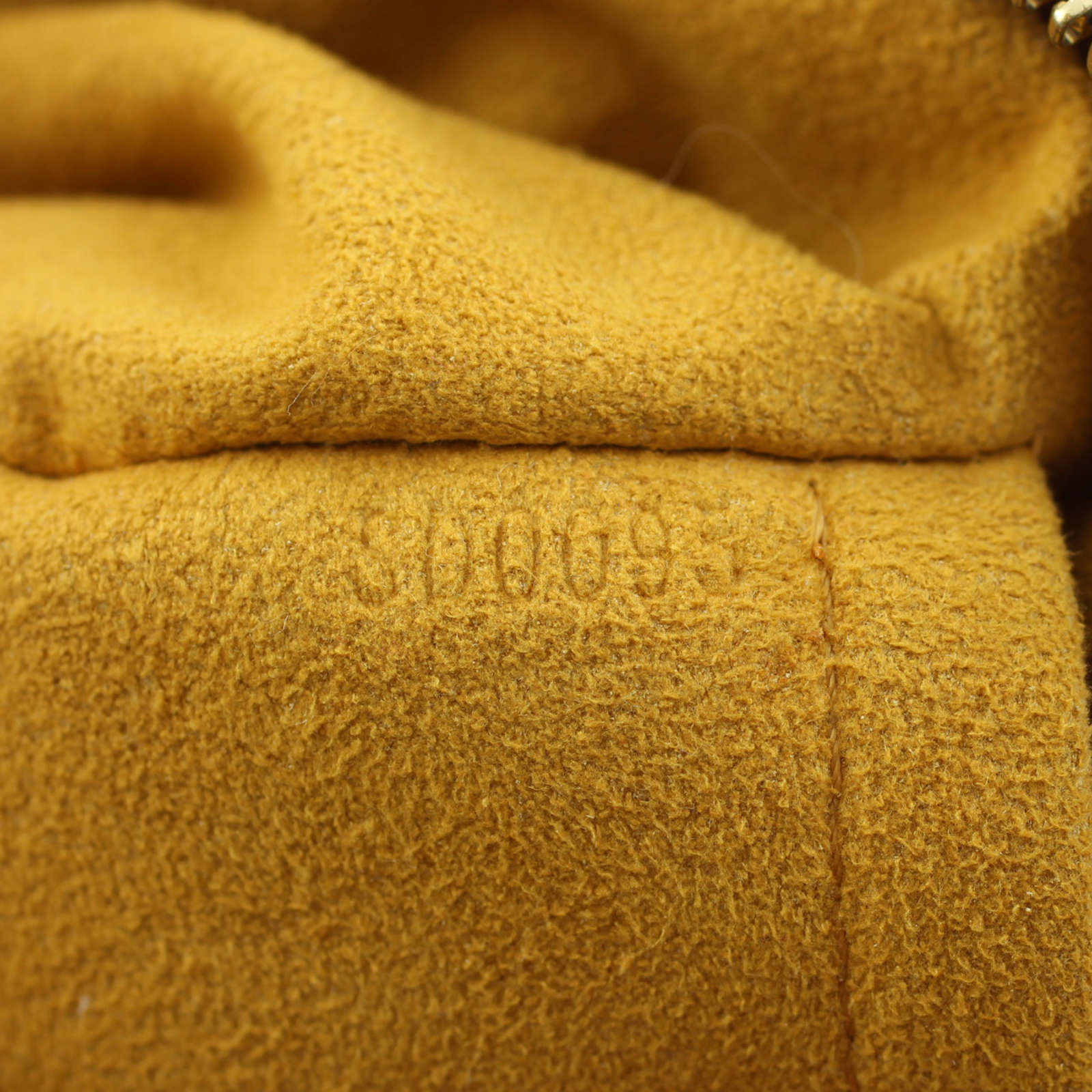 Louis Vuitton Neo Speedy Denim Code