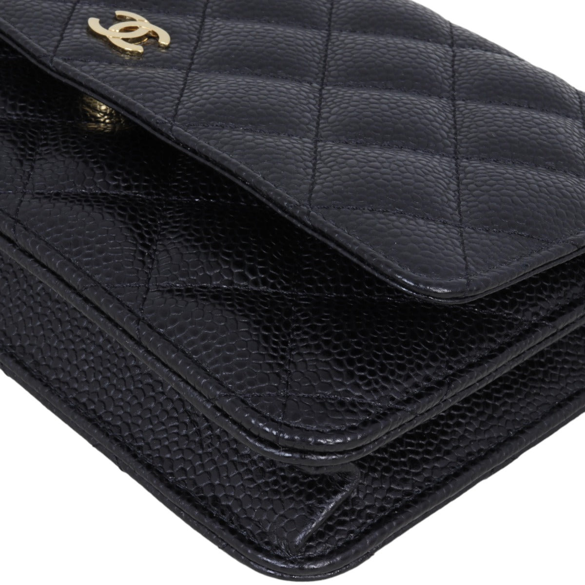 Chanel Classic Wallet on Chain | Gold Hardware