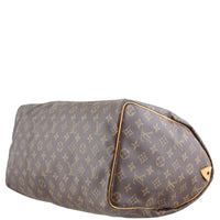 Louis Vuitton Speedy 40 Monogram corner